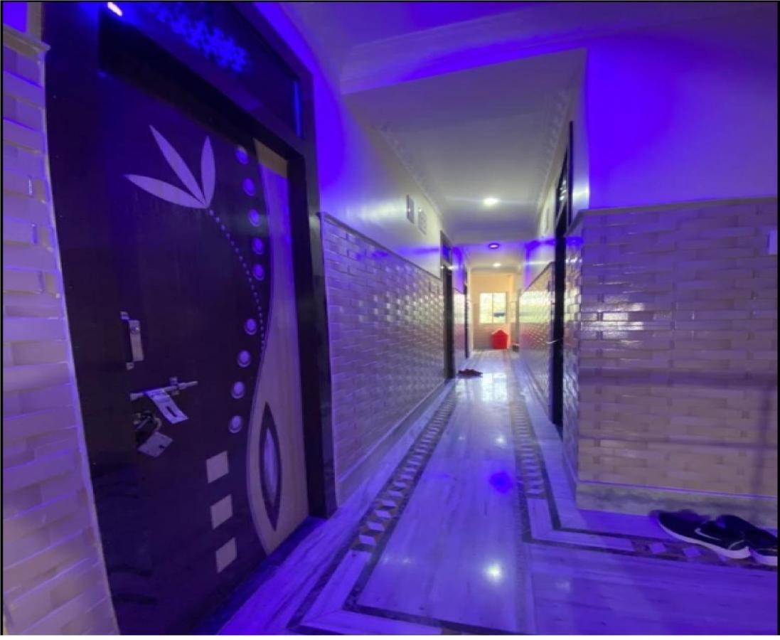 Hotel ilora By WB Inn Tarapith Esterno foto